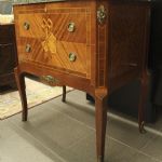 776 3591 CHEST OF DRAWERS